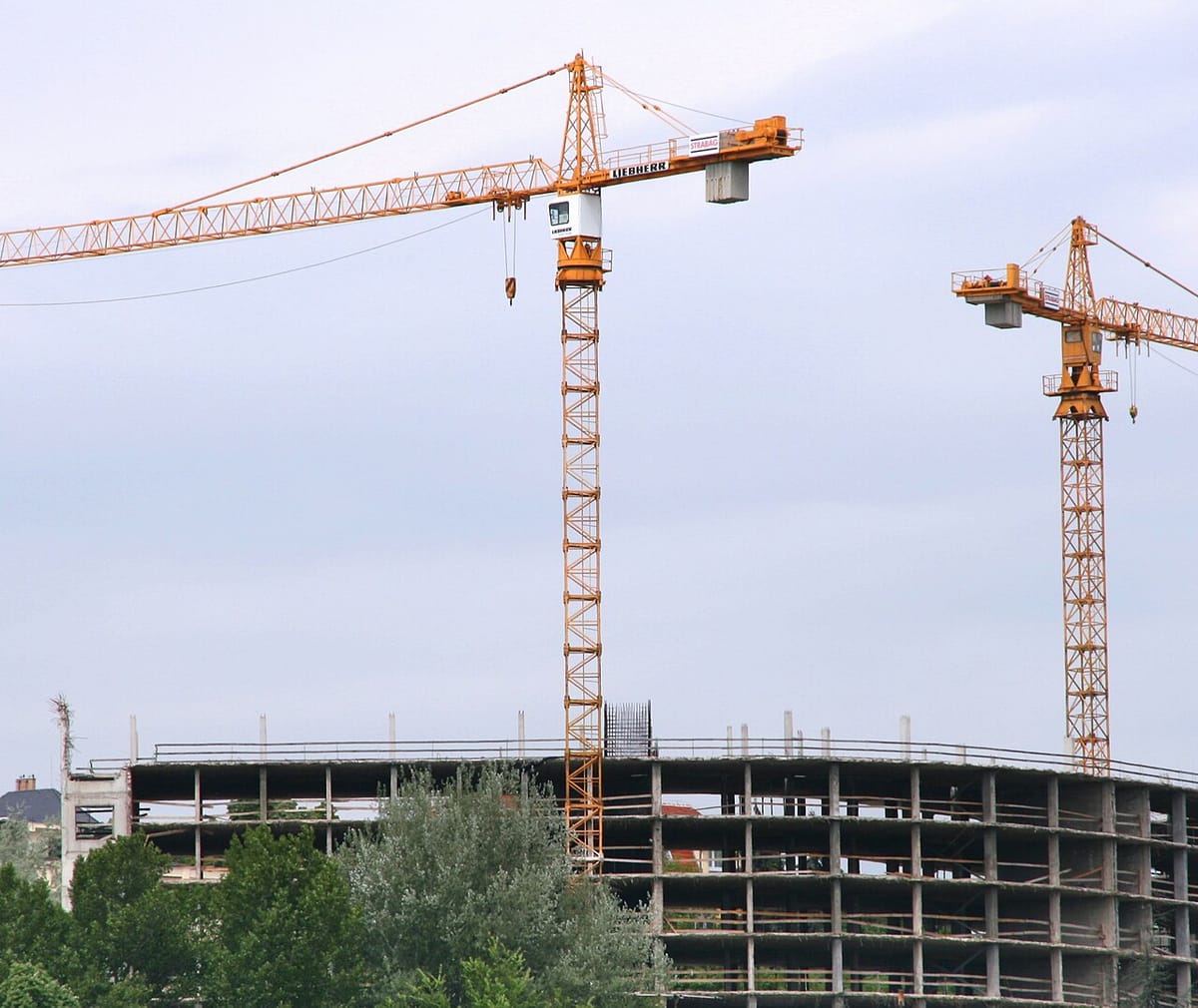 Multifamily Permits Slide 12% as Financing Tightens